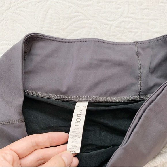 Vuori Women's Omni Performance Short - Picture 5 of 5